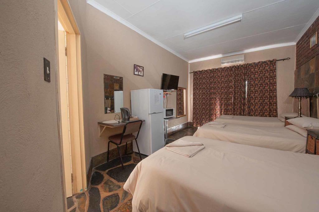 Ingwe Guesthouse Mbombela Exteriér fotografie