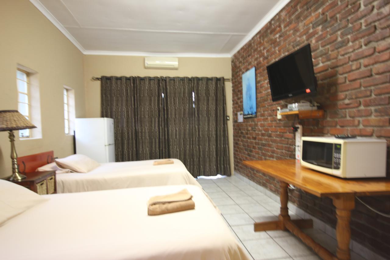 Ingwe Guesthouse Mbombela Exteriér fotografie